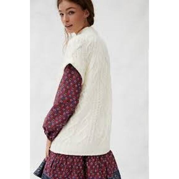 Anthropologie MAEVE Cybil Cable Sweater Vest Chunky Knit Size Small XS S - Picture 2 of 8